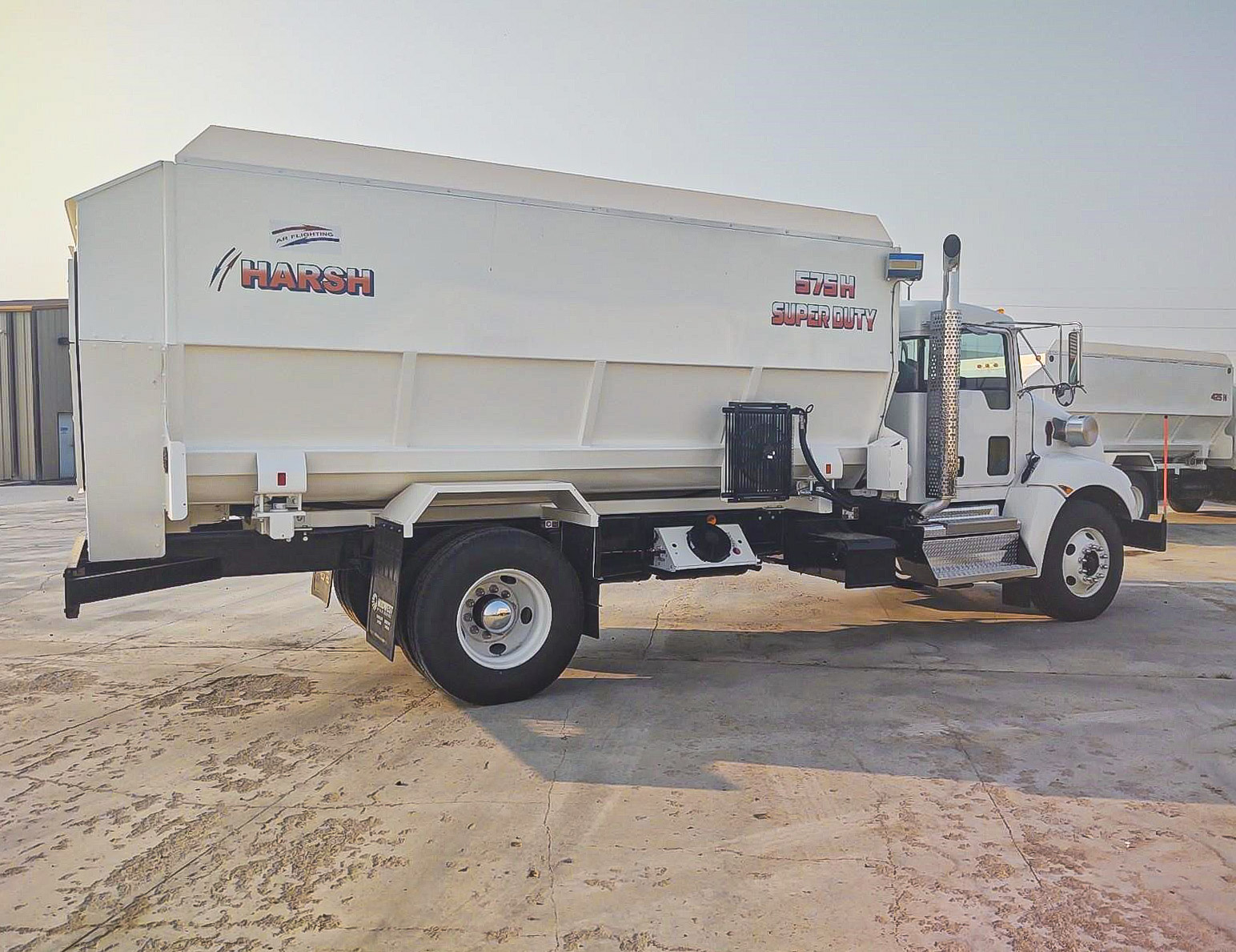 2021 KENWORTH T370 - image 3 of 6