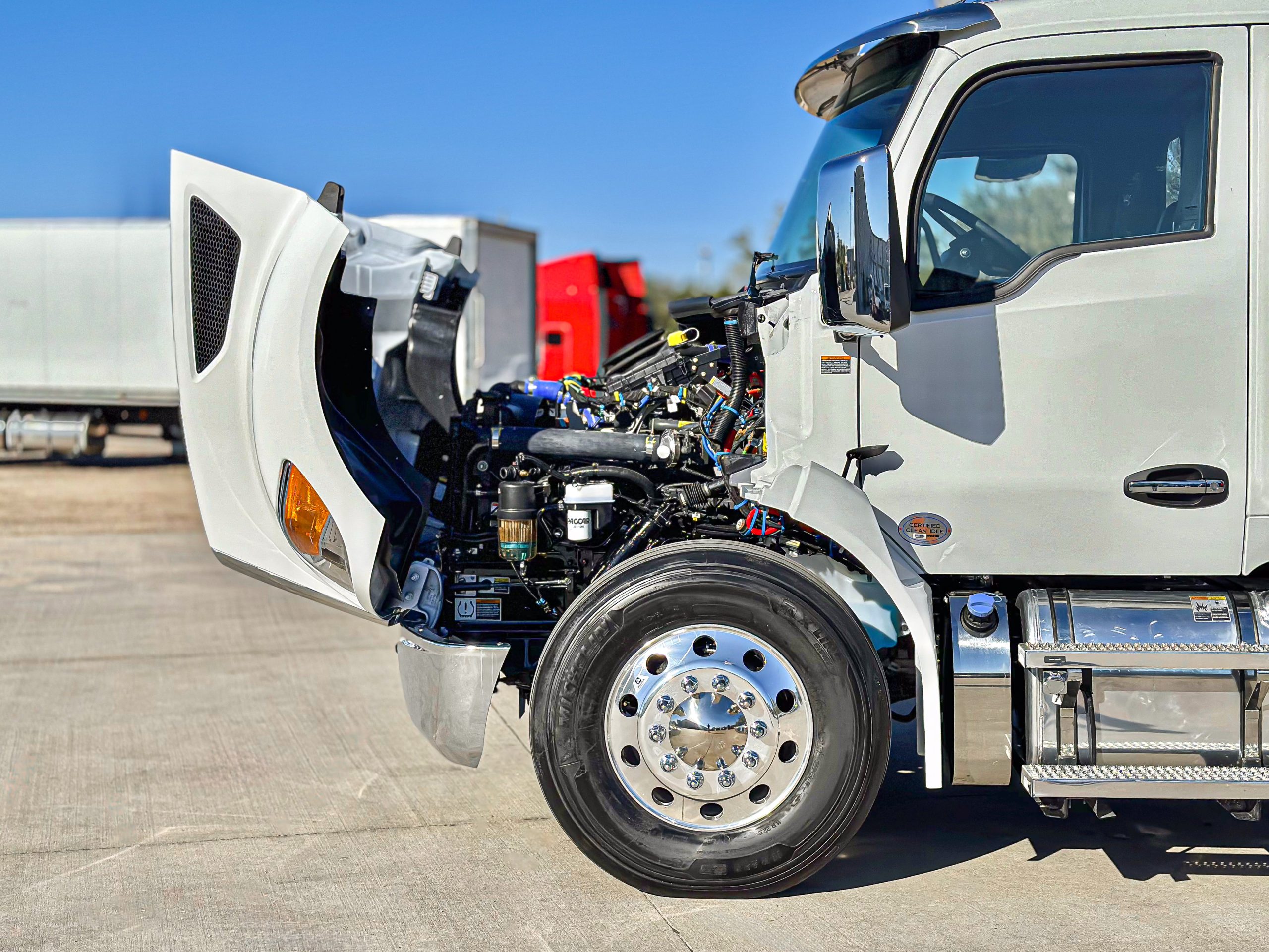 2025 KENWORTH T380 - image 5 of 6