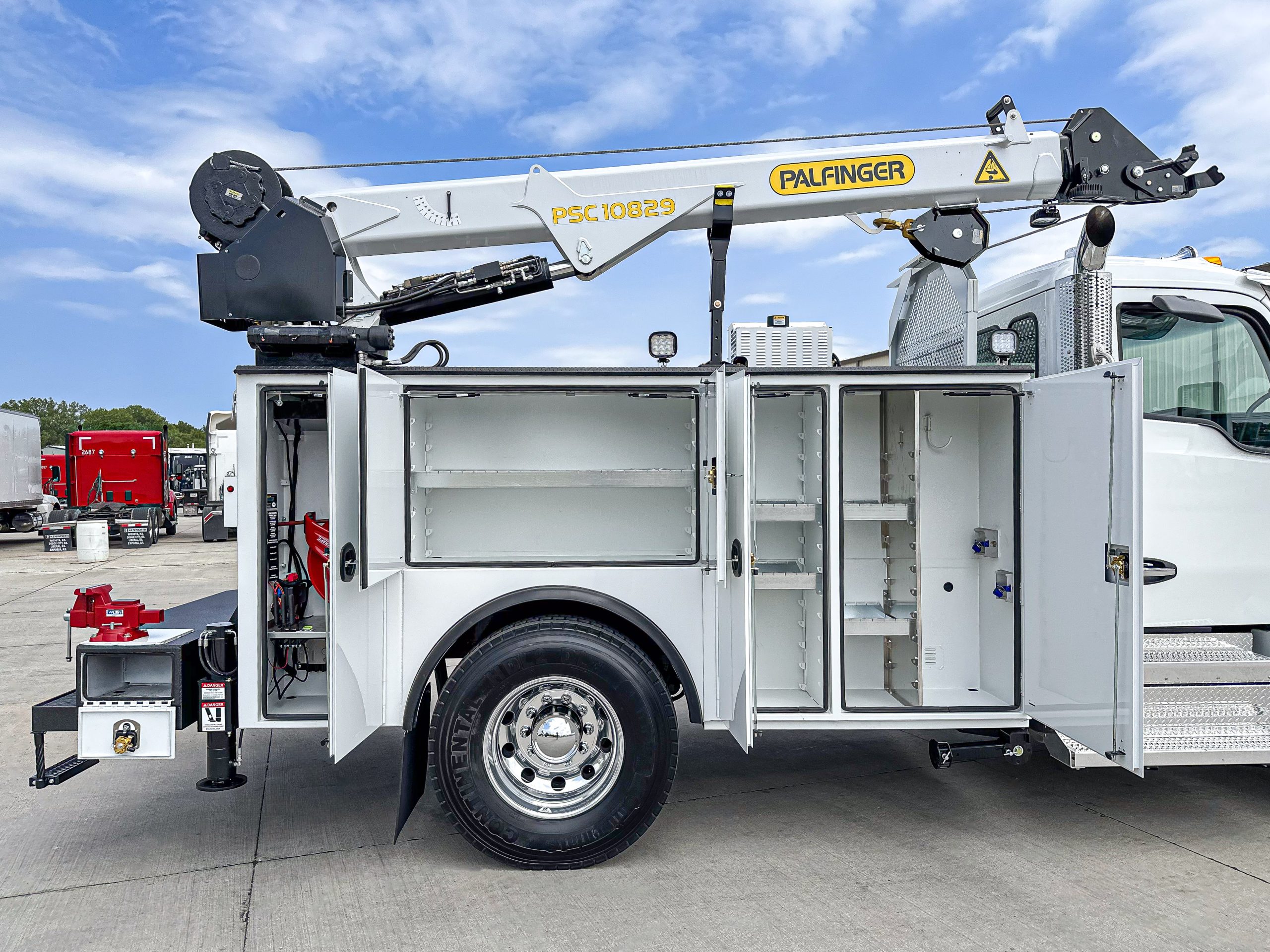 2025 KENWORTH T280 - image 6 of 6