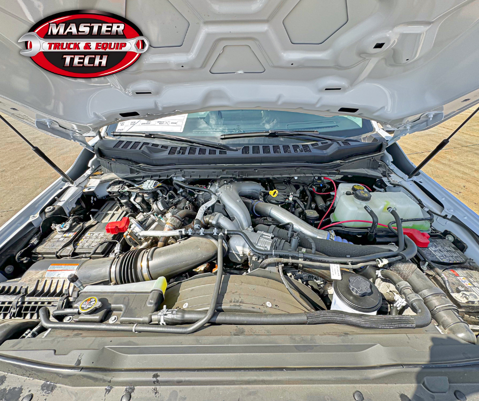 2023 Ford F550 XL - image 3 of 6