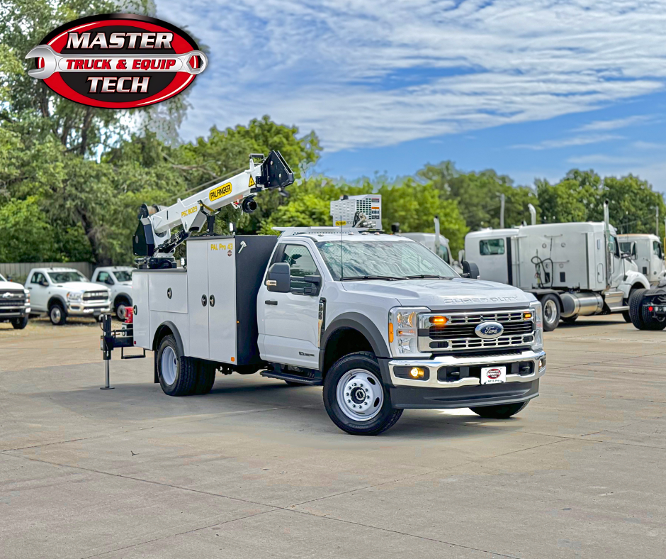 2024 Ford F600 XL - image 4 of 6