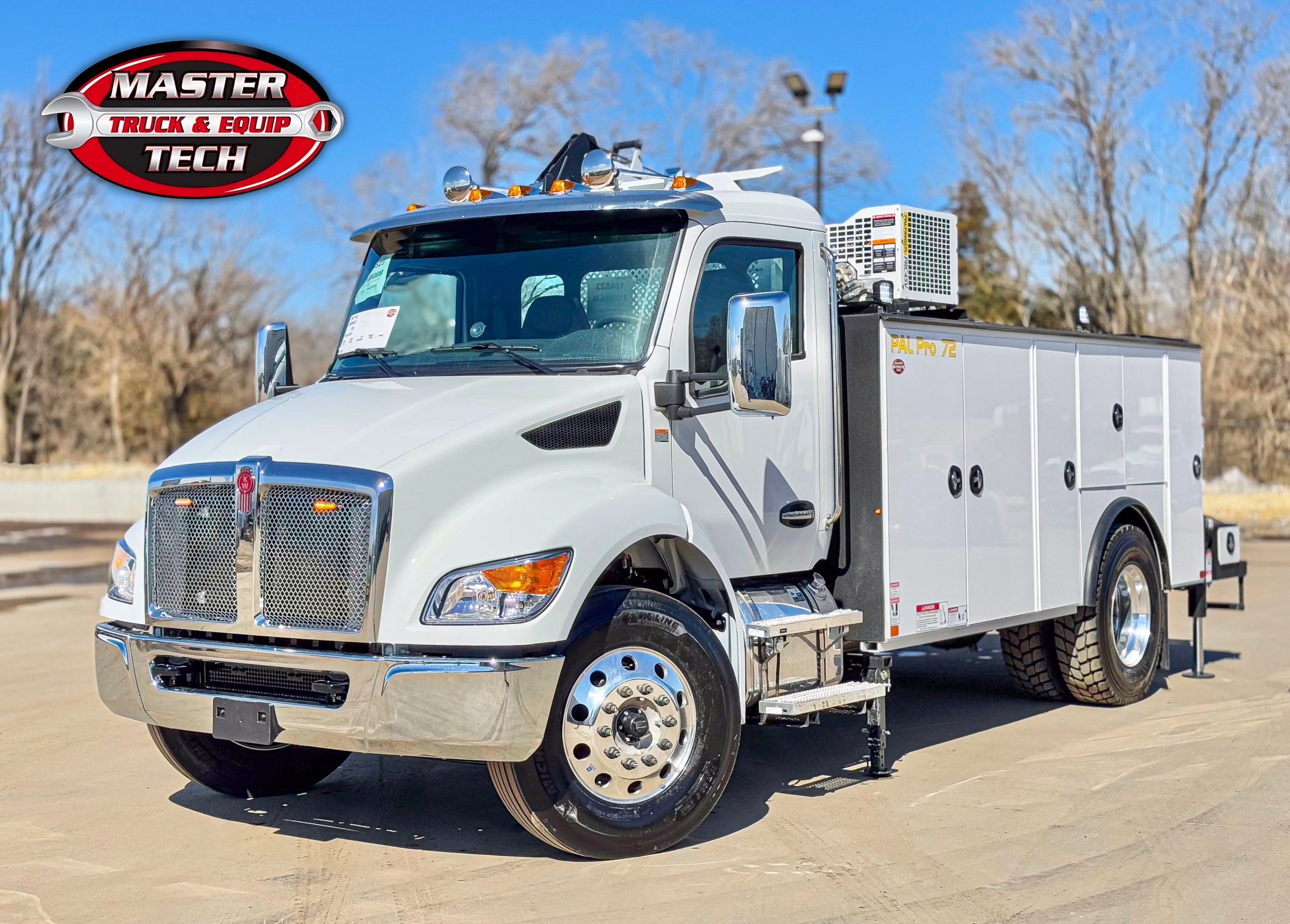 2025 Kenworth T380 - image 1 of 6