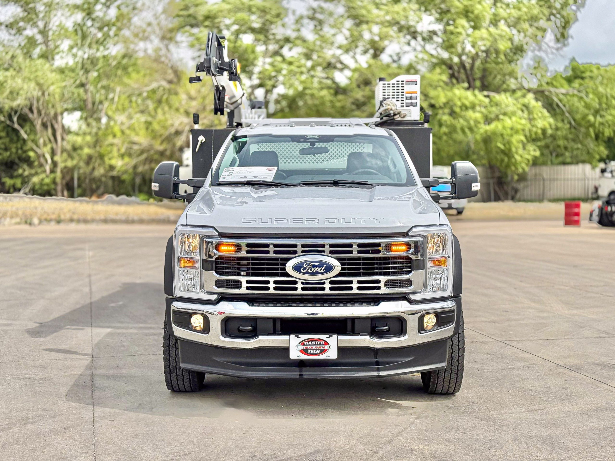 2024 Ford F600 XL - image 3 of 6