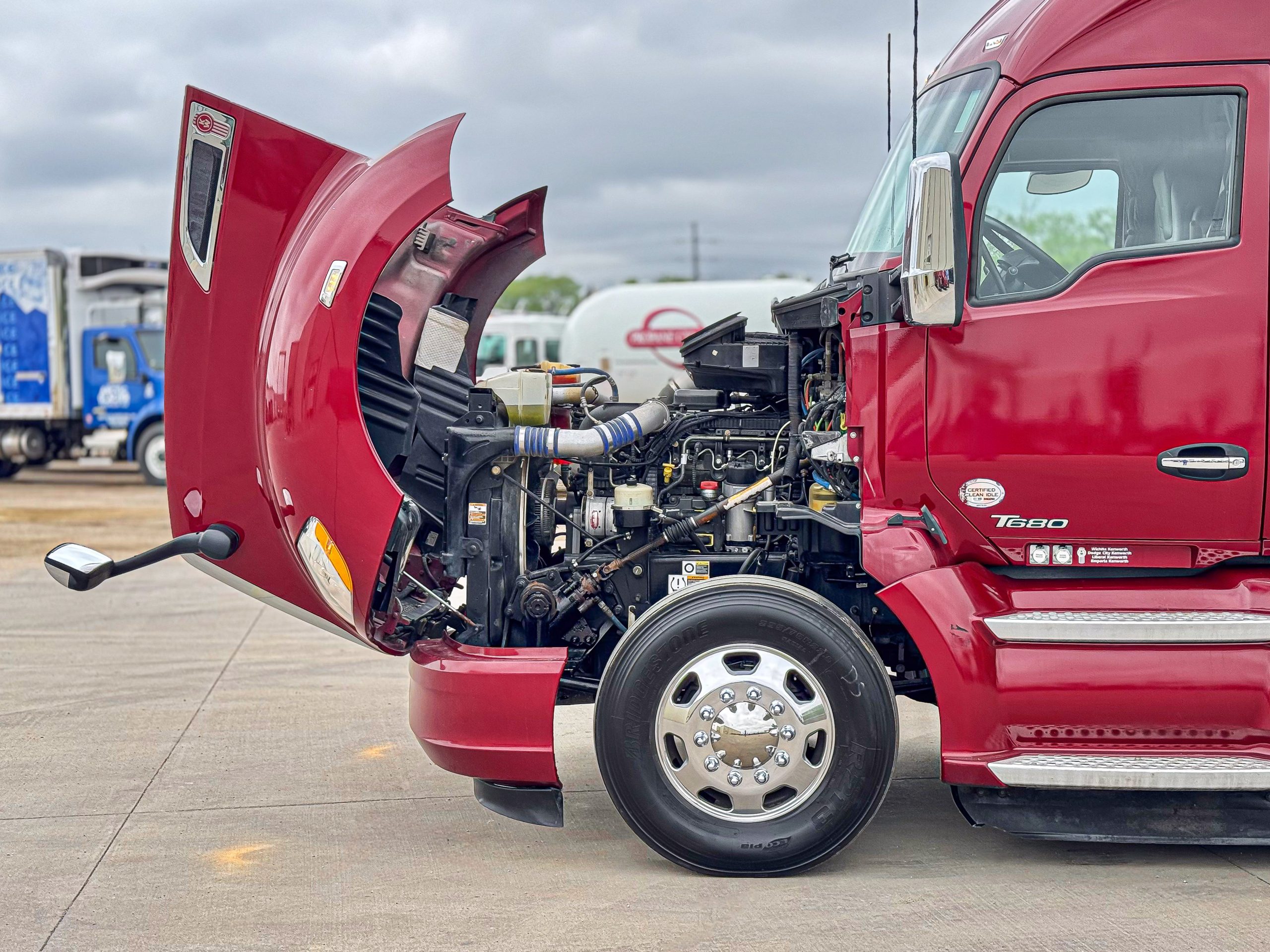 2020 Kenworth T680 - image 6 of 6