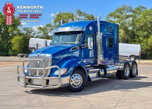 (1)-621-406 - 2021 Kenworth T680 76'' Mid-Roof Sleeper (Sovereign Blue)