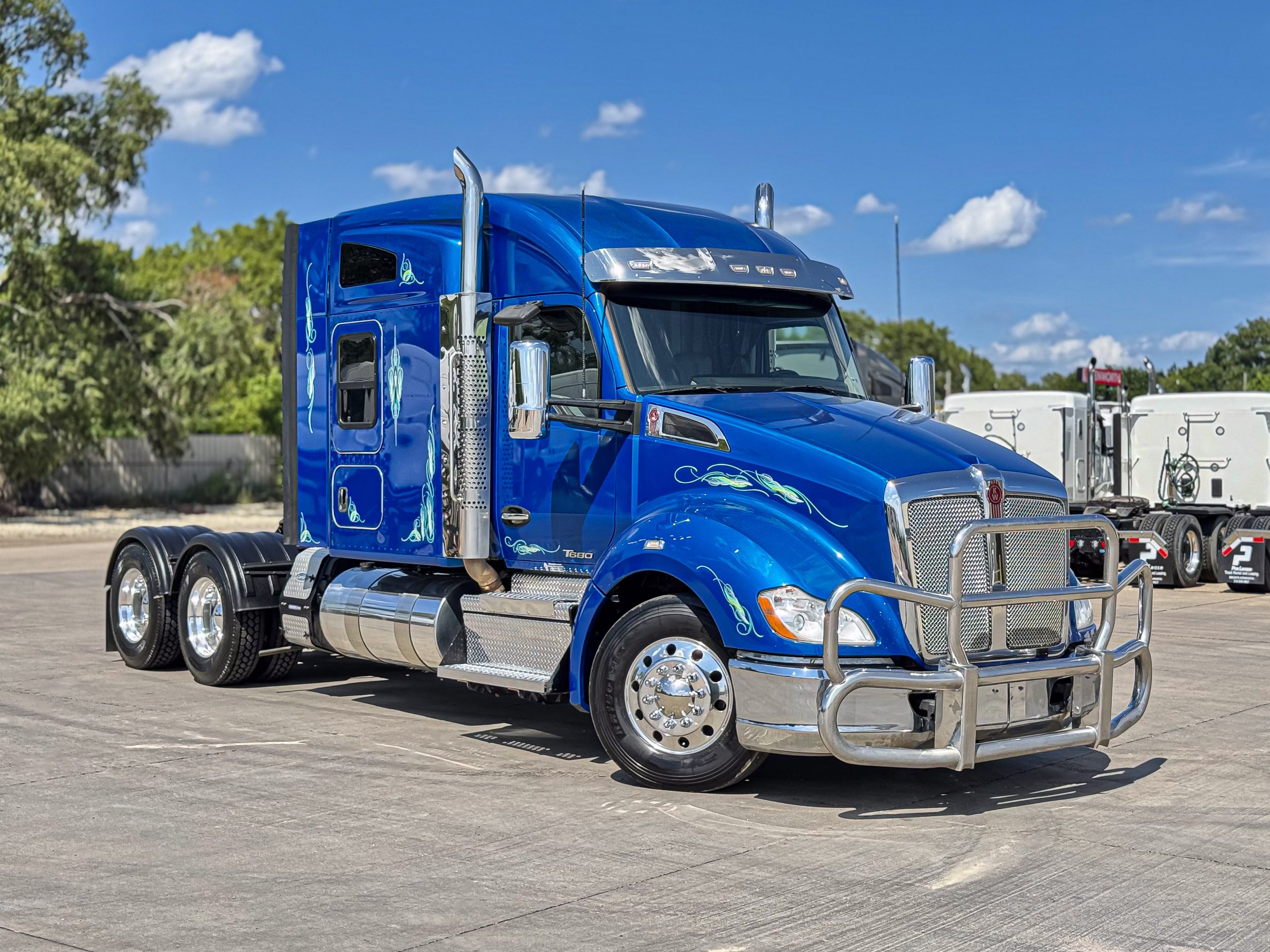 2021 Kenworth T680 - image 3 of 6