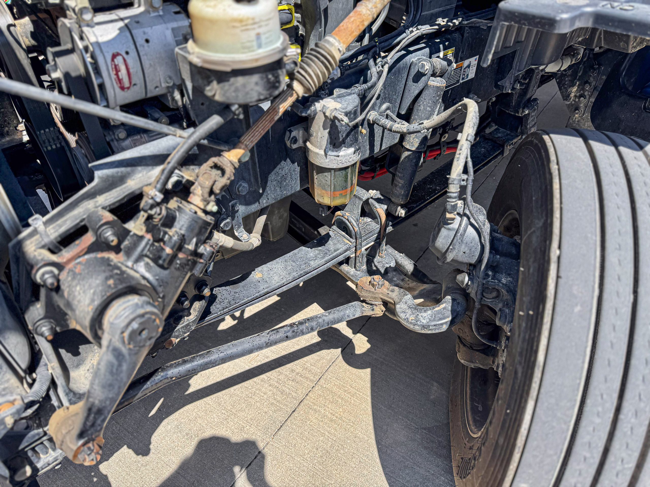 2021 Kenworth T680 - image 4 of 6