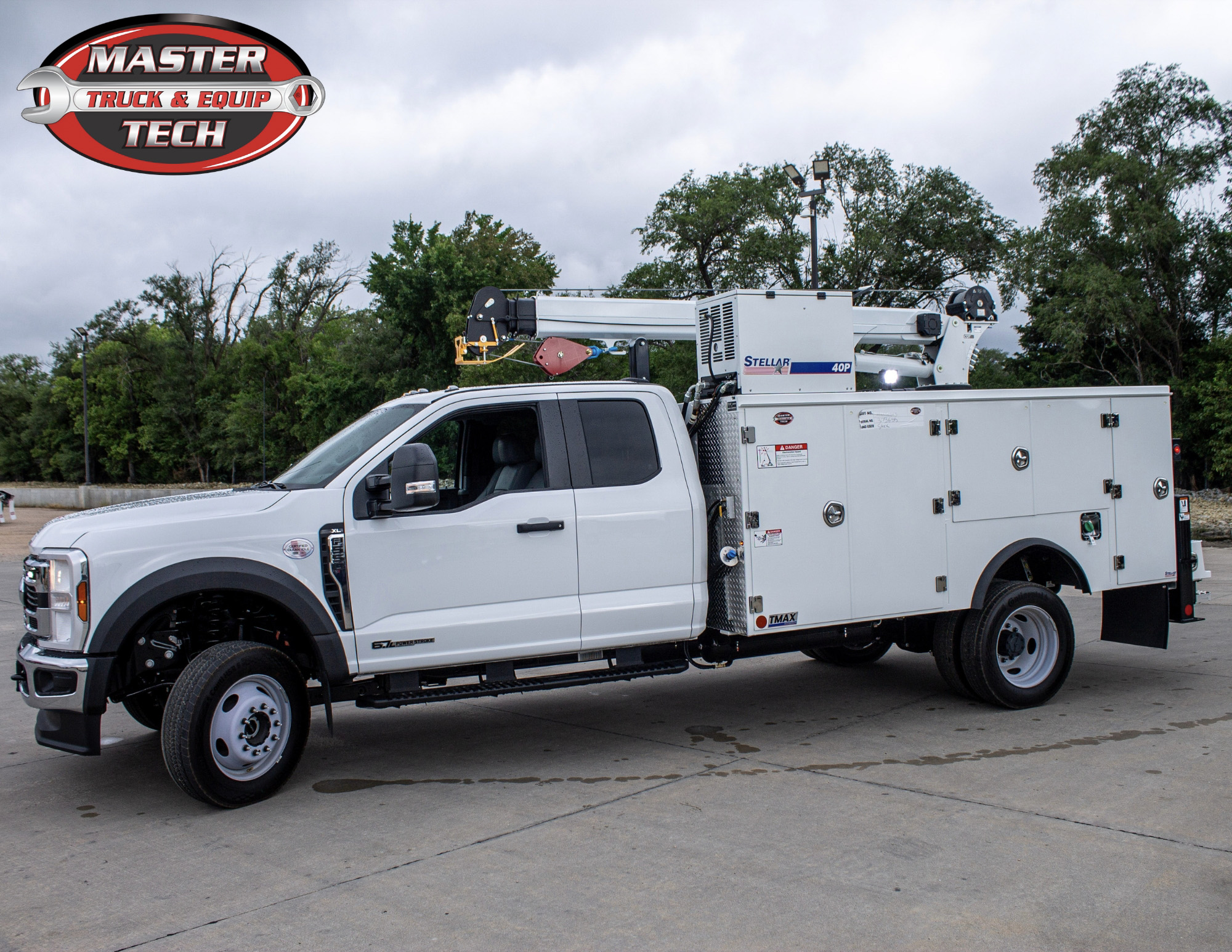 2025 Ford F-550 XL (SuperCab) - image 1 of 6