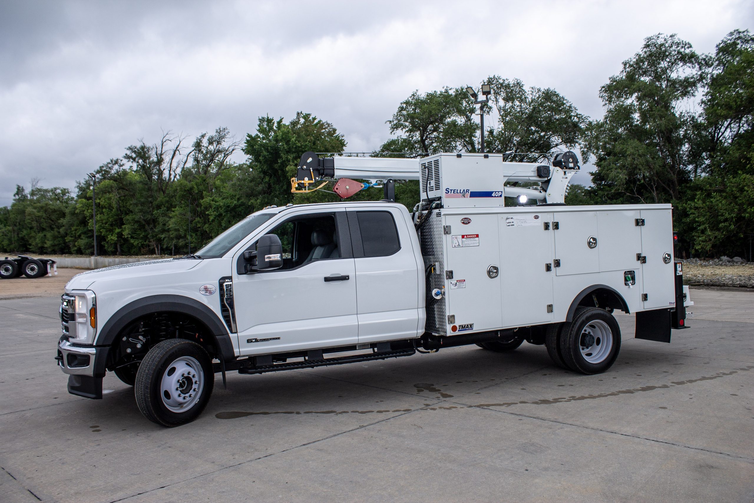 2025 Ford F-550 XL (SuperCab) - image 6 of 6