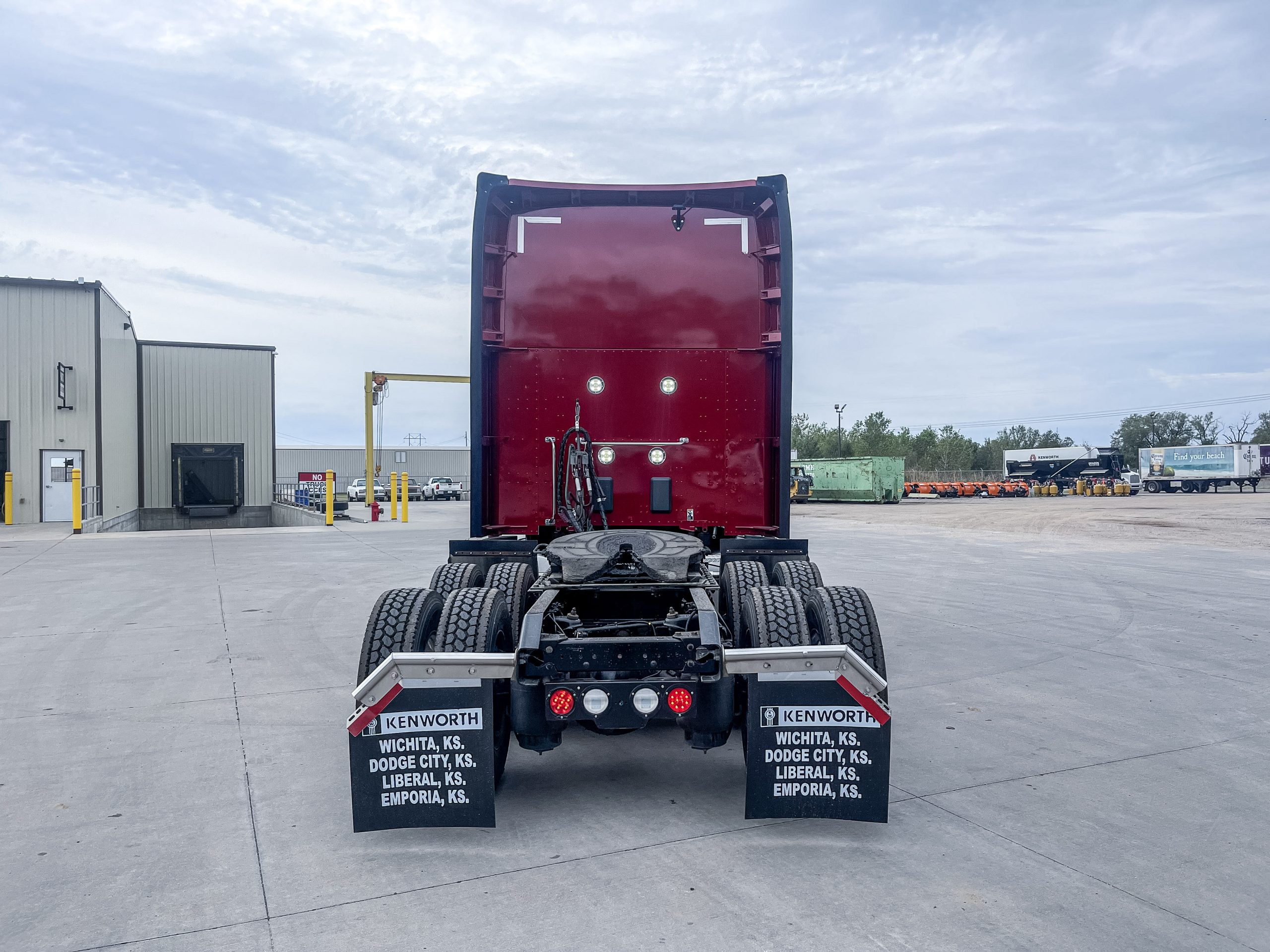 2020 Kenworth T680 - image 6 of 6