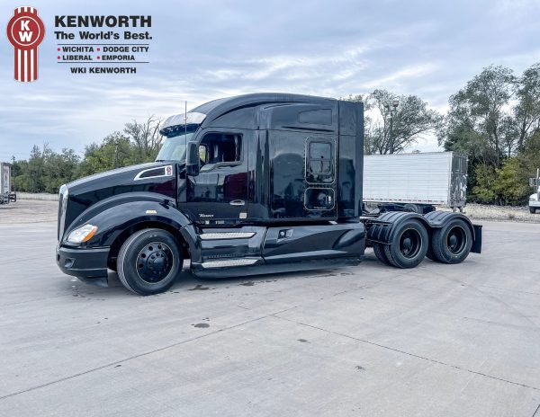 2021 Kenworth T680 - image 1 of 6