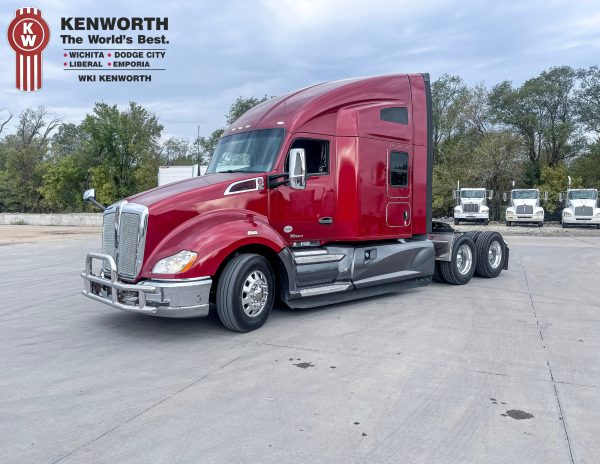 2020 Kenworth T680 - image 1 of 6