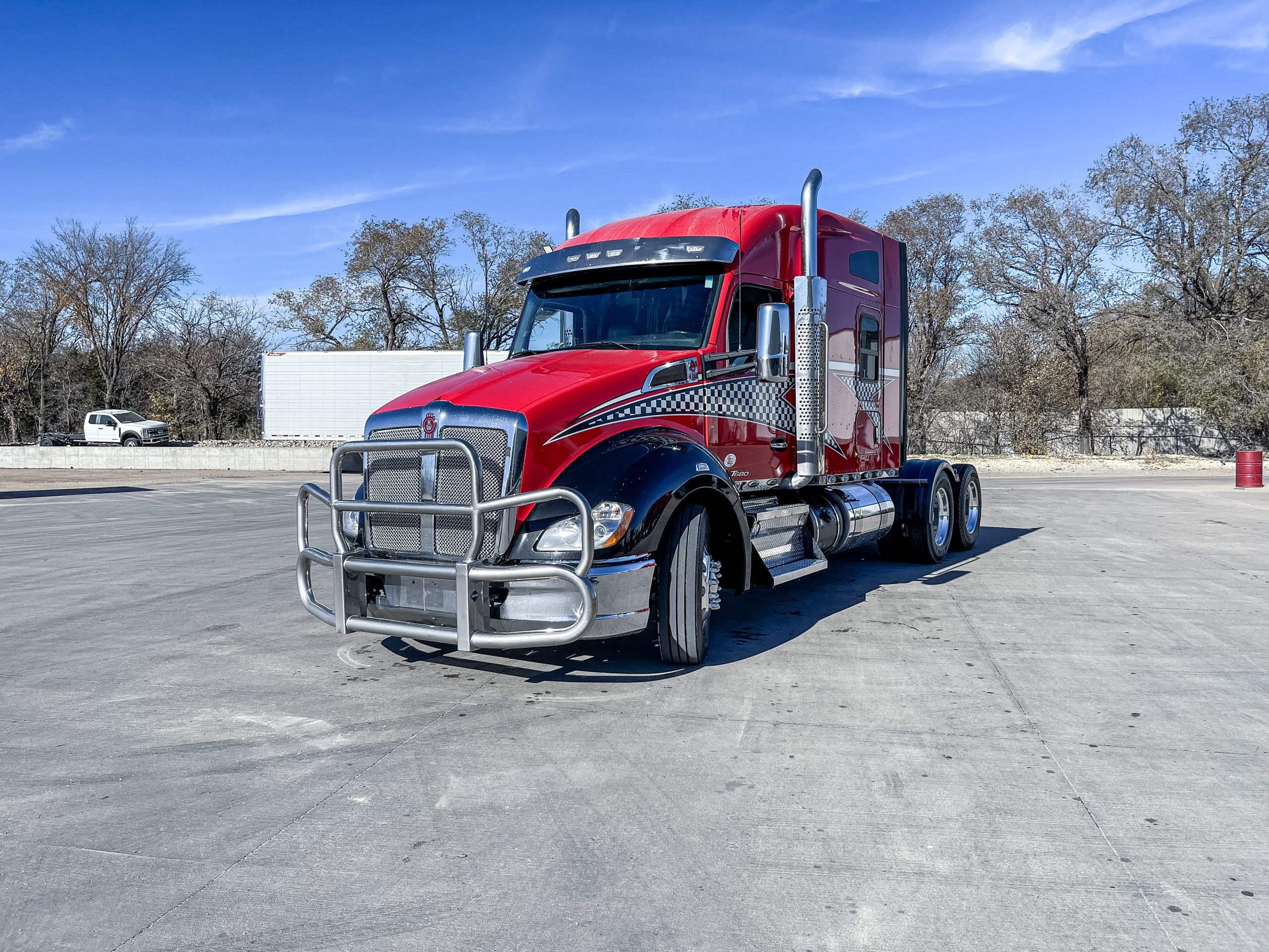 2021 Kenworth T680 - image 1 of 6