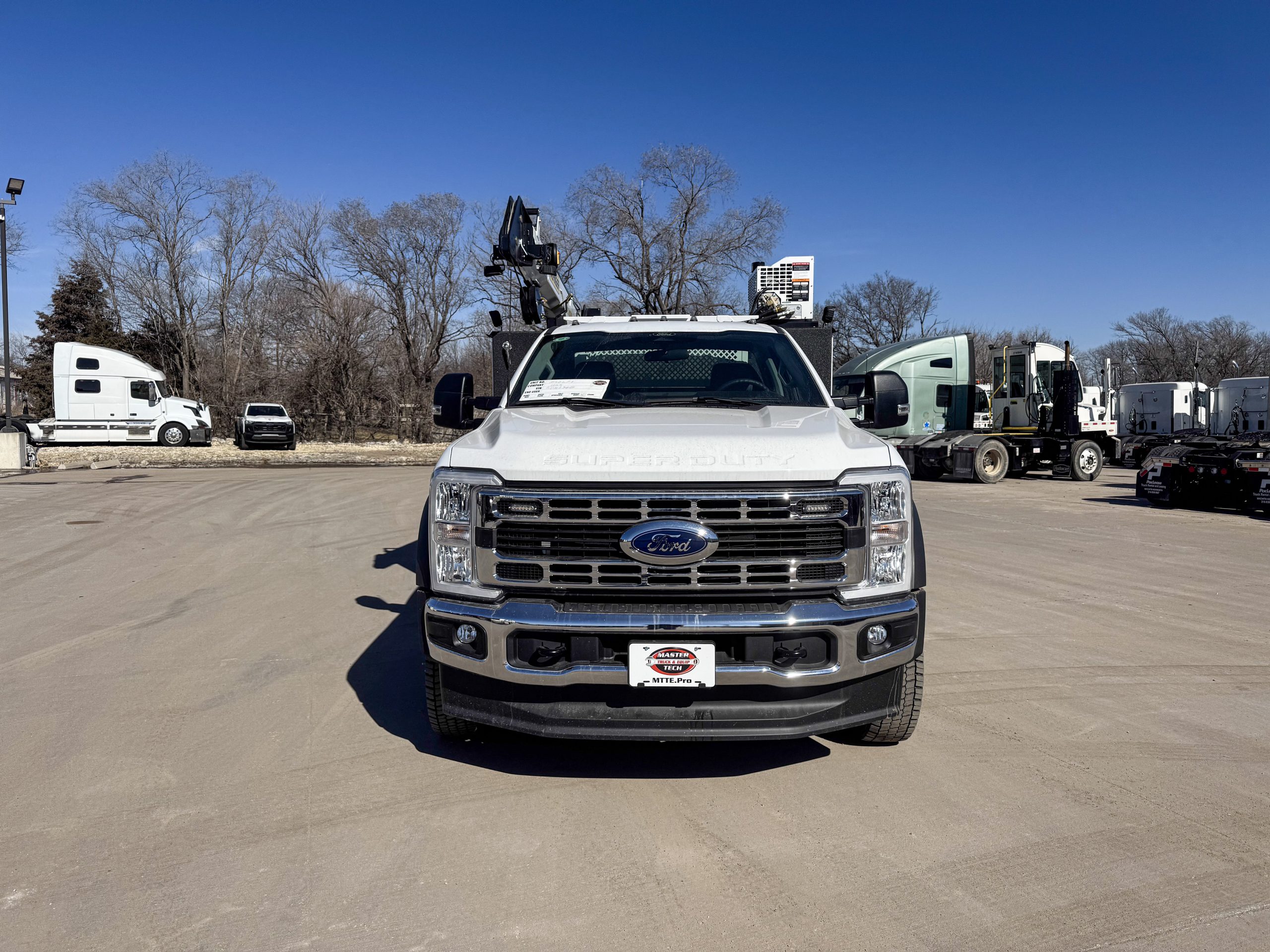 2024 Ford F-550 XL - image 2 of 6