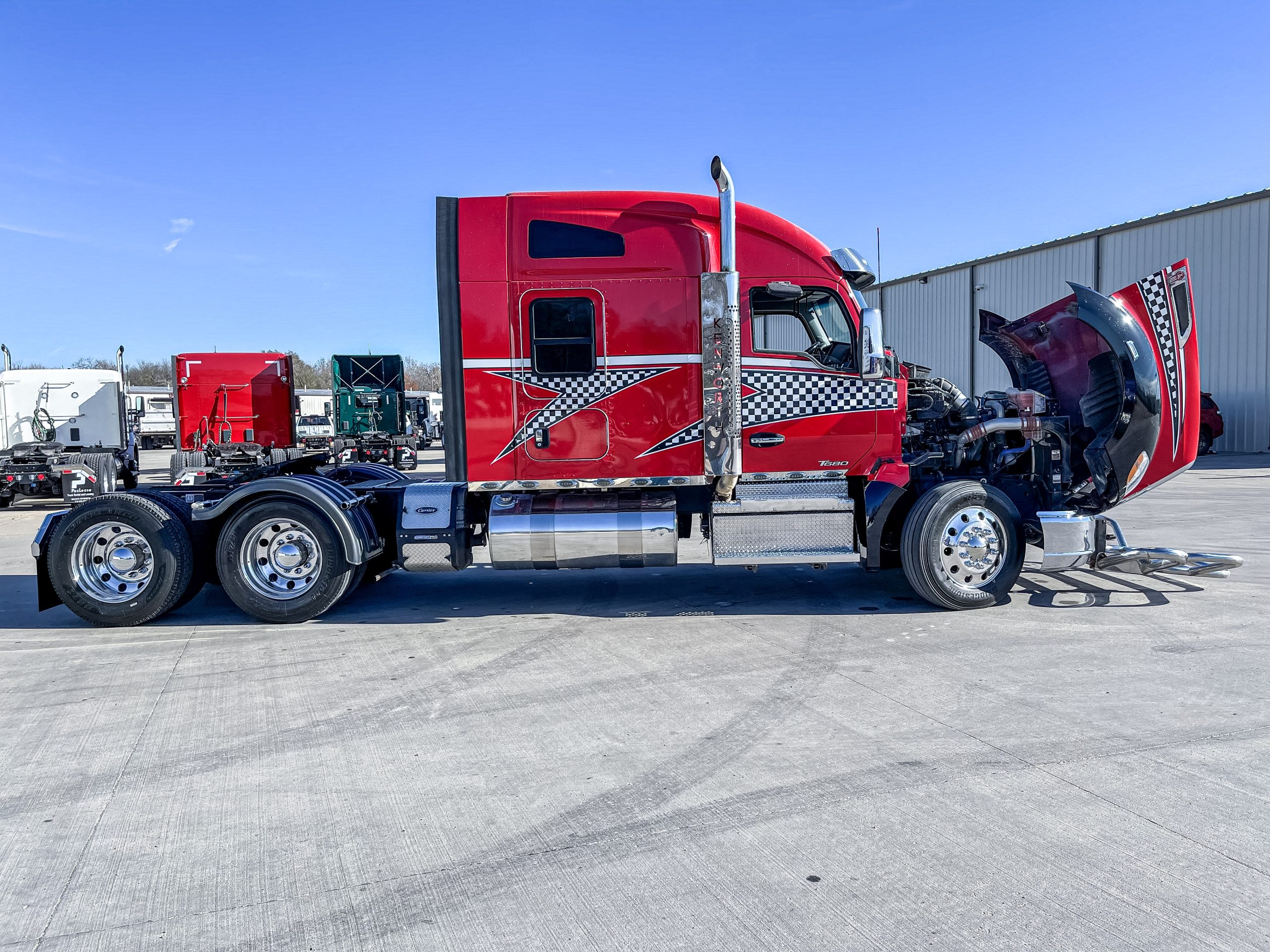2021 Kenworth T680 - image 5 of 6
