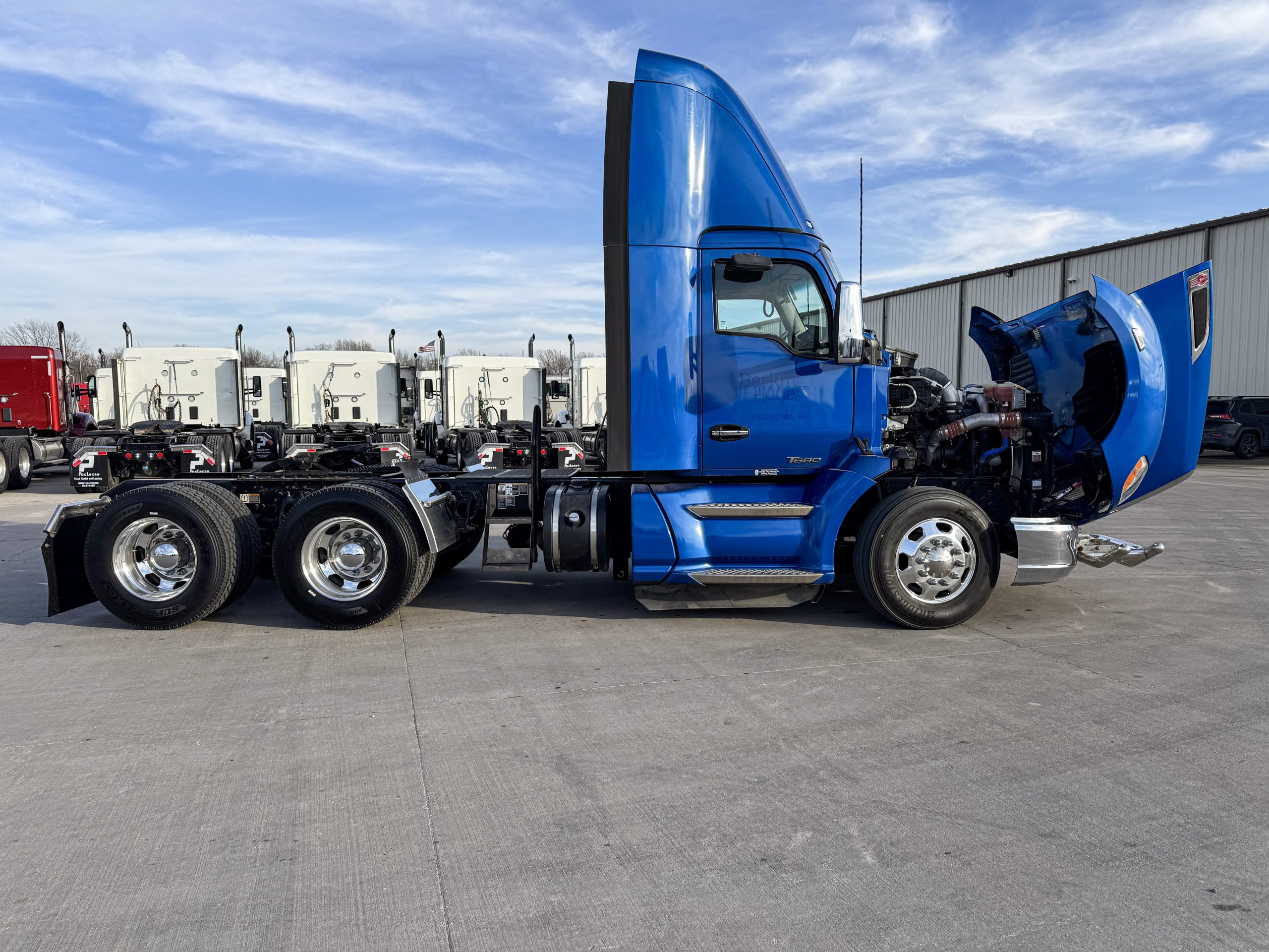 2021 Kenworth T680 2021 Kenworth T680 - image 6 of 6