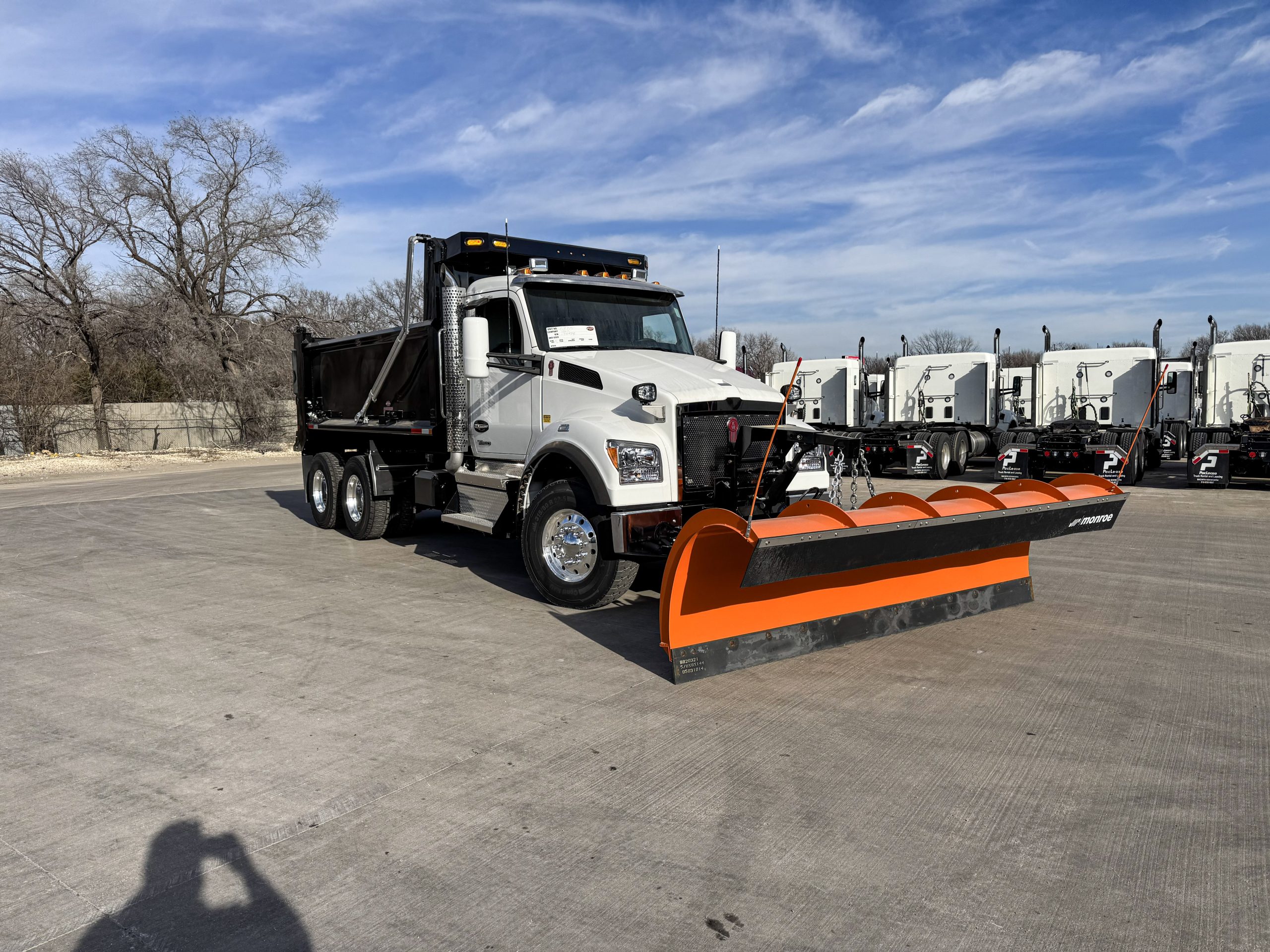 2025 Kenworth T880S 2025 Kenworth T880S - image 5 of 6