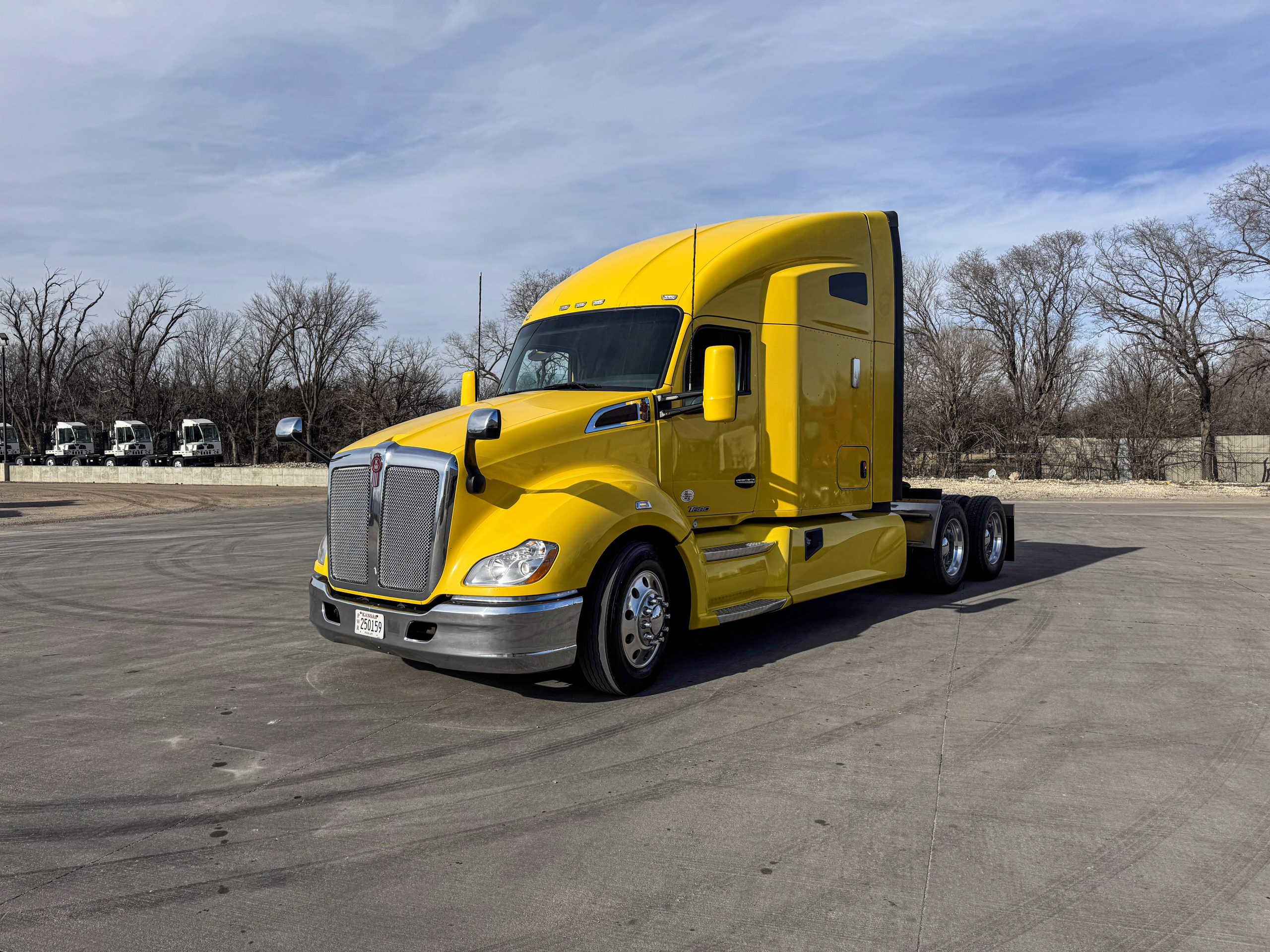 2020 Kenworth T680 - image 1 of 6
