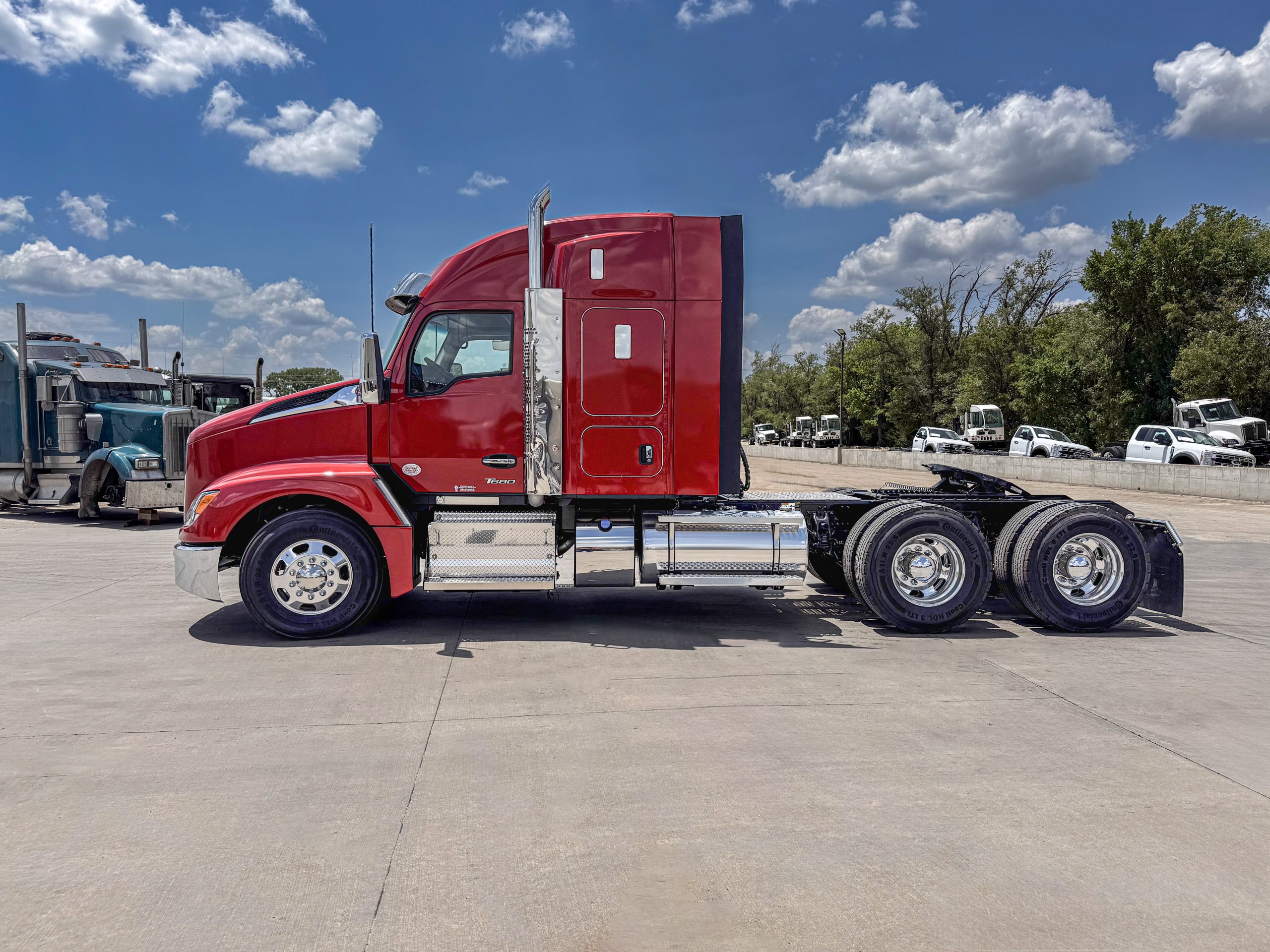 2026 Kenworth T680 52 Mid Roof for Sale | Wichita KS 2026 Kenworth T680 52 Mid Roof for Sale | Wichita KS - image 3 of 6