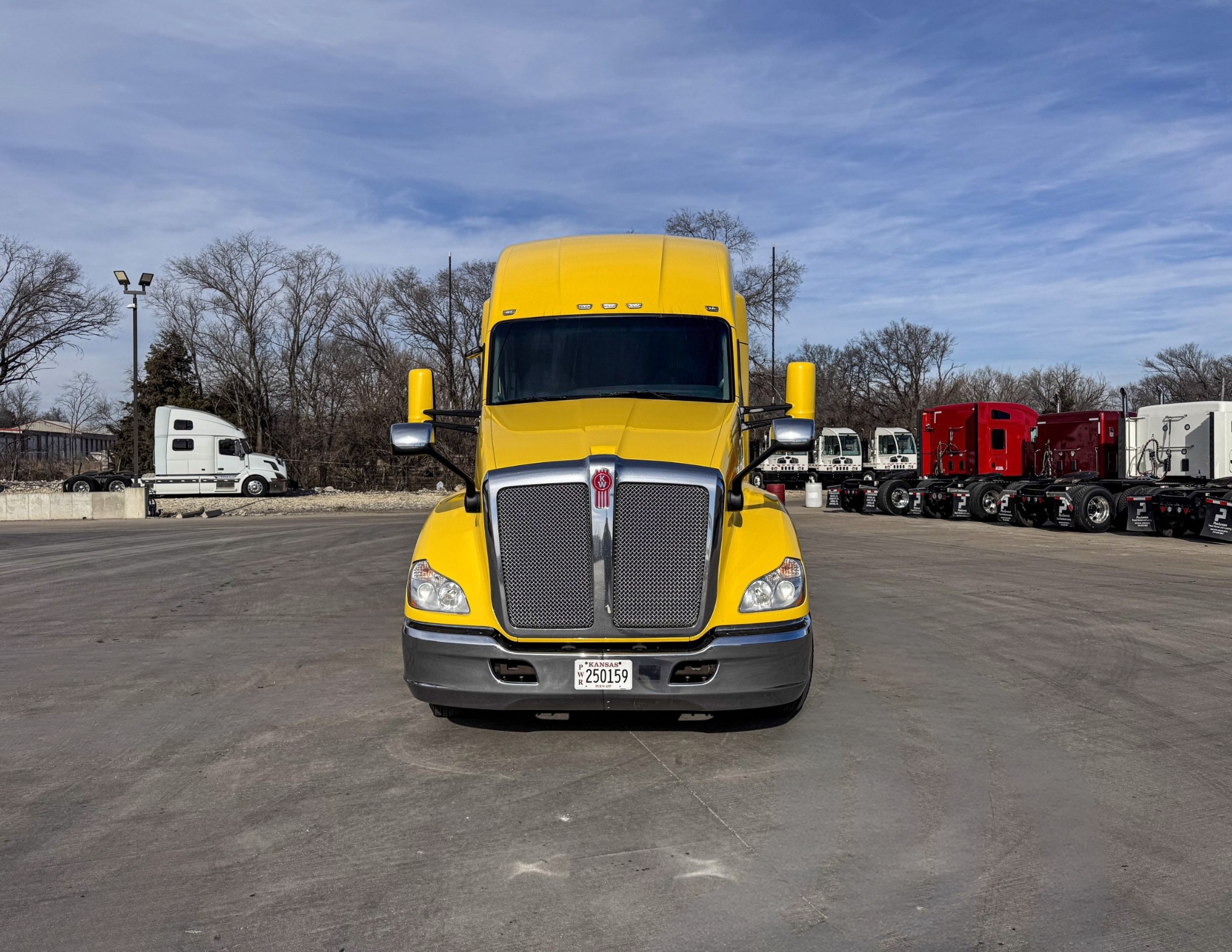 2020 Kenworth T680 - image 2 of 6