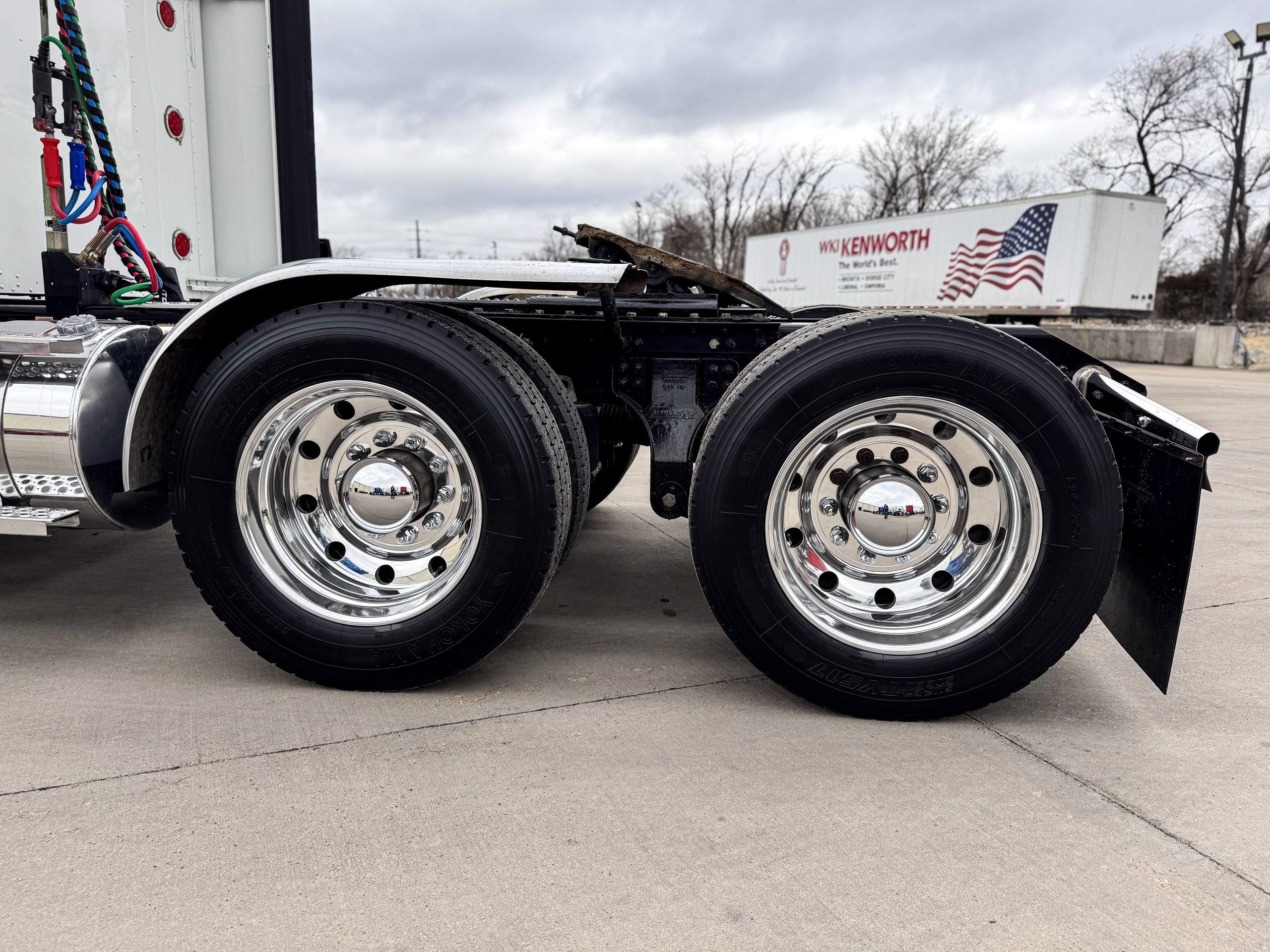 2022 Kenworth W900L Sleeper for Sale | WKI Kenworth 2022 Kenworth W900L Sleeper for Sale | WKI Kenworth - image 6 of 6