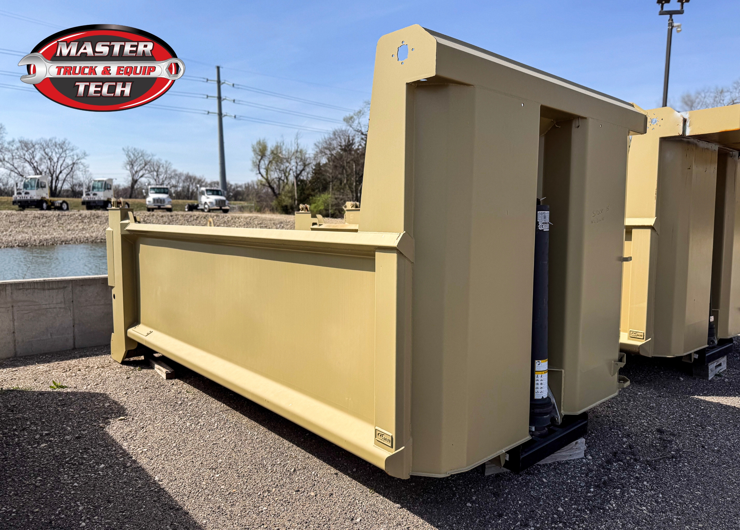Lanau 16 ft Dump Body for Sale | Heavy-Duty Steel Dump Bodies | Master Tech Truck & Equipment Lanau 16 ft Dump Body for Sale | Heavy-Duty Steel Dump Bodies | Master Tech Truck & Equipment - image 1 of 5
