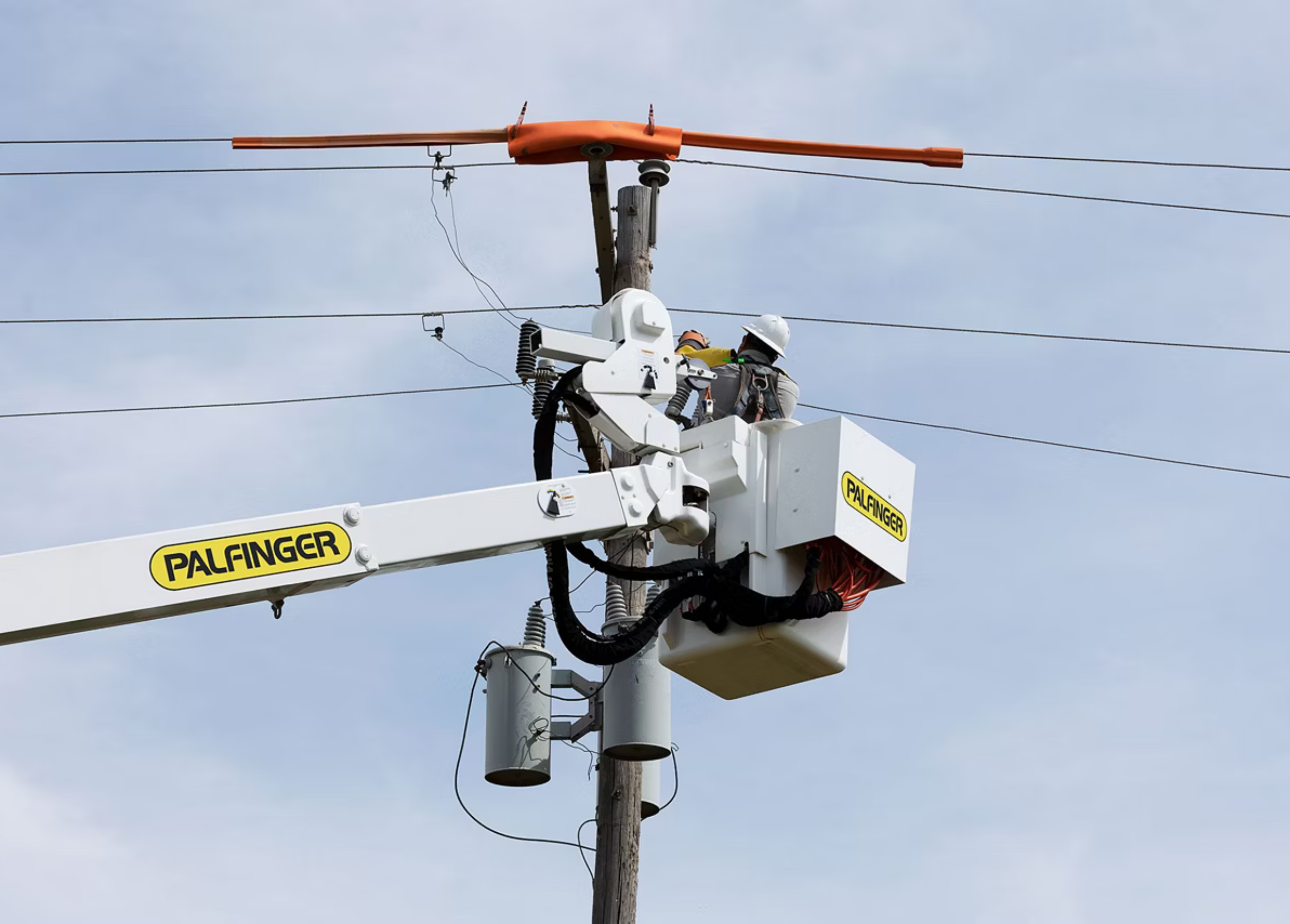 Ford F-600 Bucket Truck Material Handler | Wichita Ford F-600 Bucket Truck Material Handler | Wichita - image 5 of 6