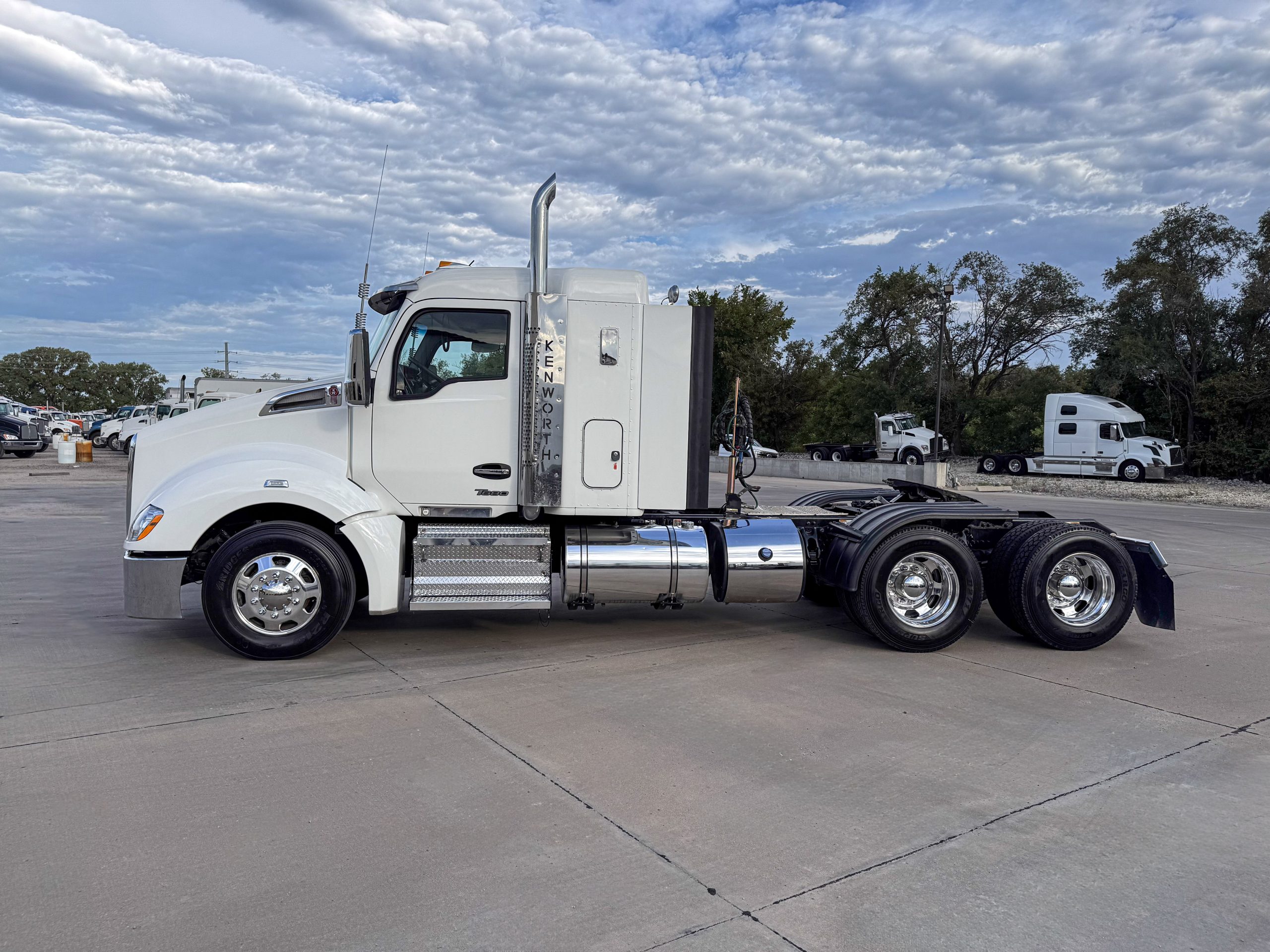 2022 KENWORTH T680 FOR SALE | 40 2022 KENWORTH T680 FOR SALE | 40