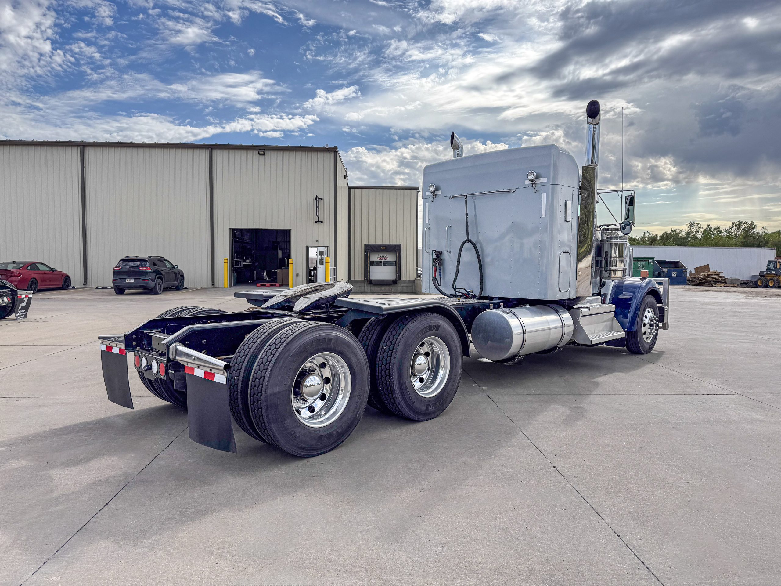 2023 Kenworth W900L for Sale in Wichita KS | WKI Kenworth 2023 Kenworth W900L for Sale in Wichita KS | WKI Kenworth - image 6 of 6