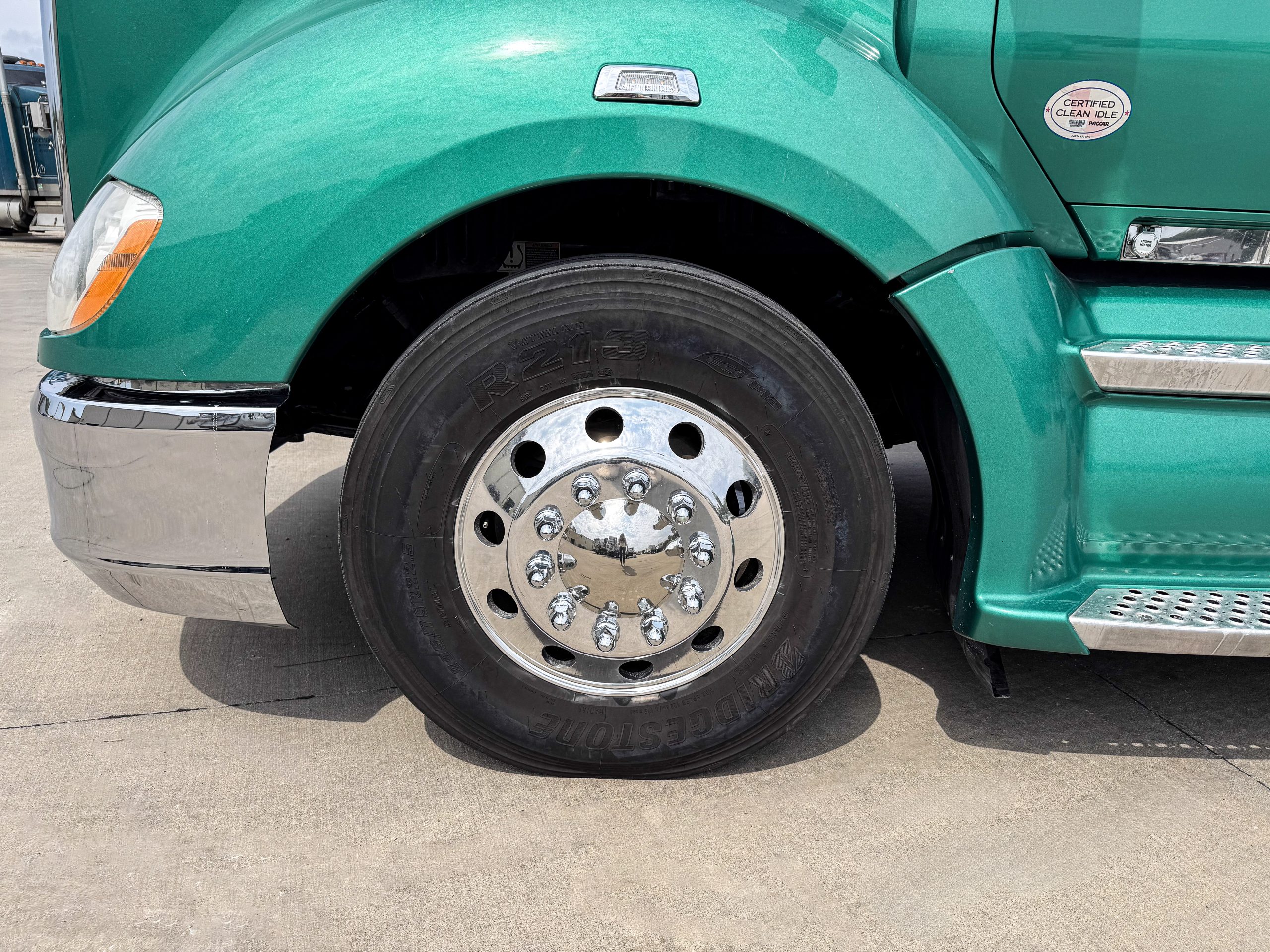 2022 KENWORTH T680 76 MID ROOF FOR SALE | WICHITA KS 2022 KENWORTH T680 76 MID ROOF FOR SALE | WICHITA KS - image 6 of 6